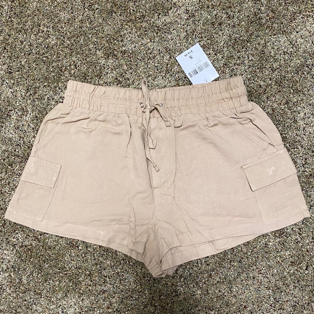 NEW w/ Tags Forever21 Shorts